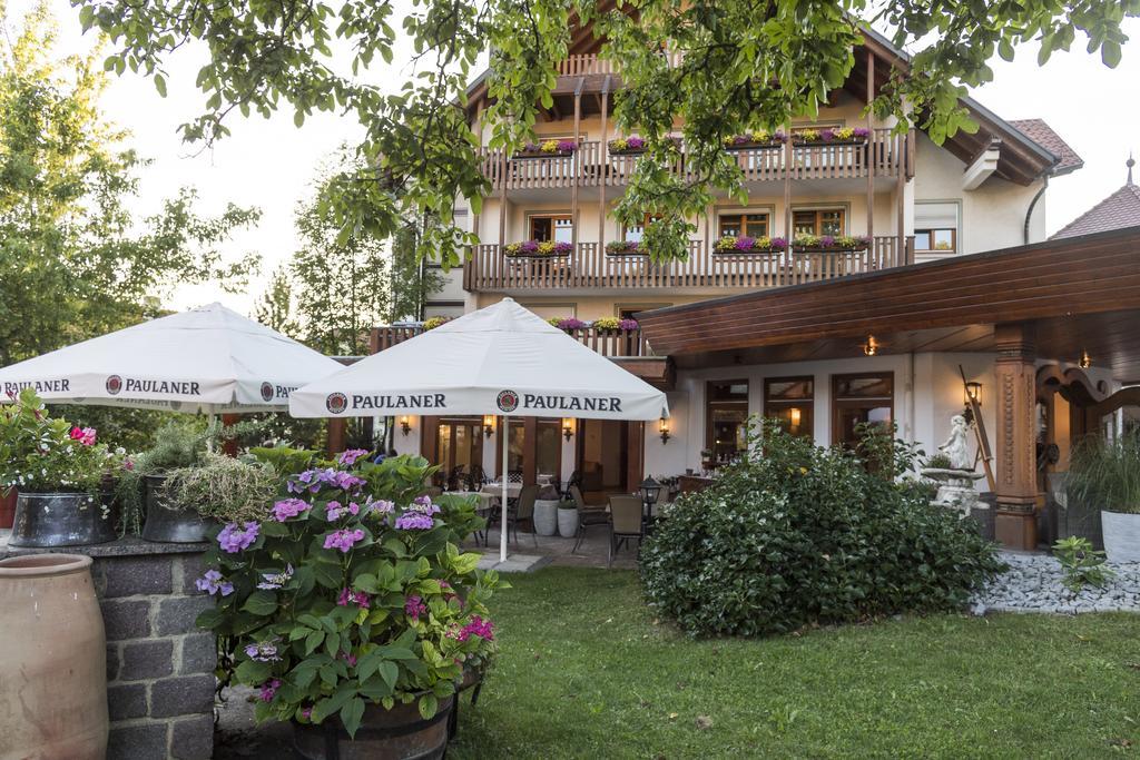 Gaestehaus Becher Donzdorf Ngoại thất bức ảnh